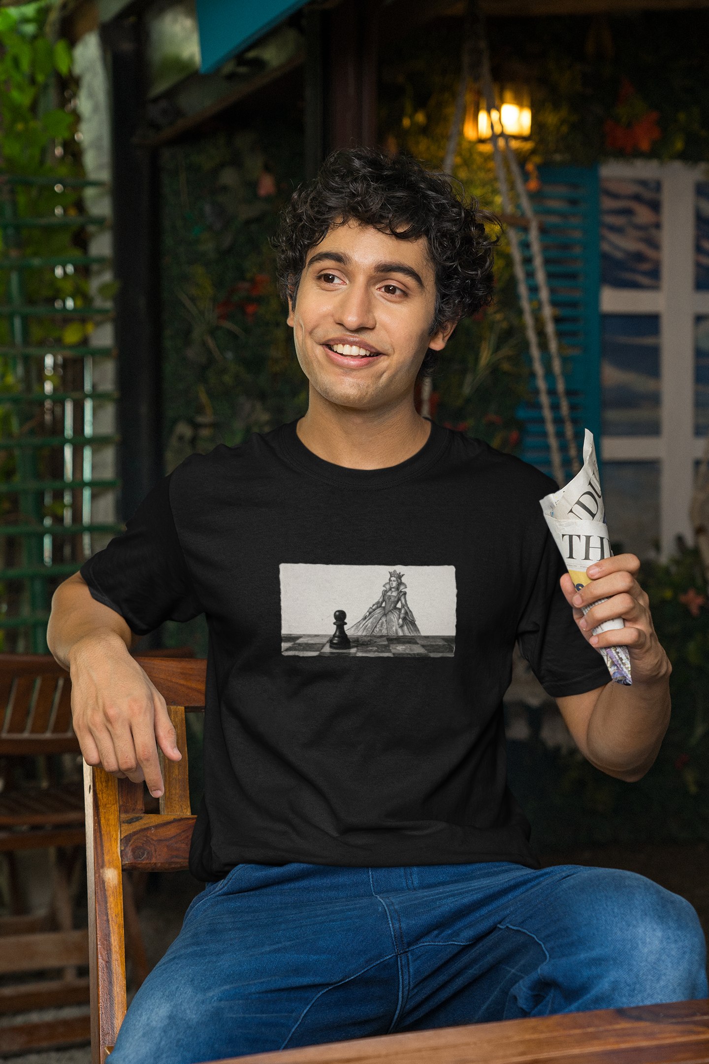 "The Pawn's Ambition" Vintage - Regular Fit - BLACK